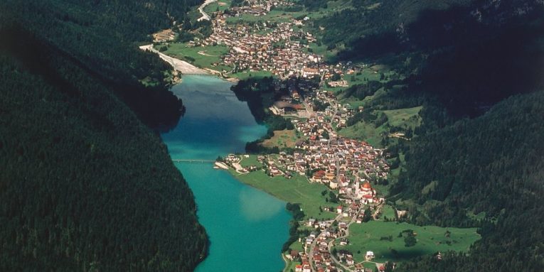 Camminata Nordic Walking in notturna lungo il torrente