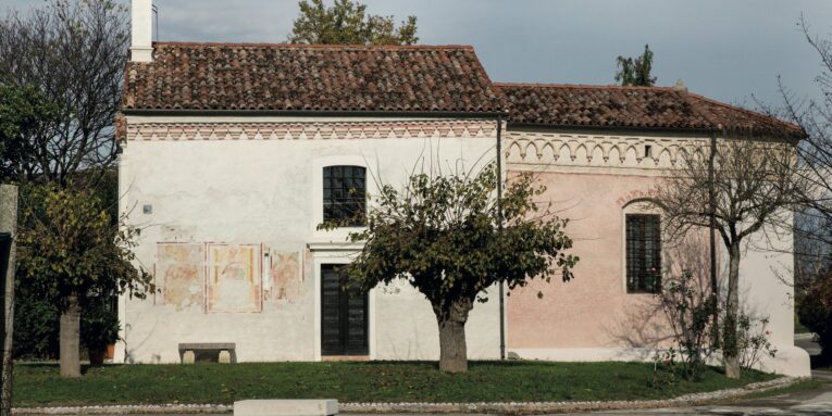 FONTANA DI PASOLINI e CHIESETTA DI VERSUTTA